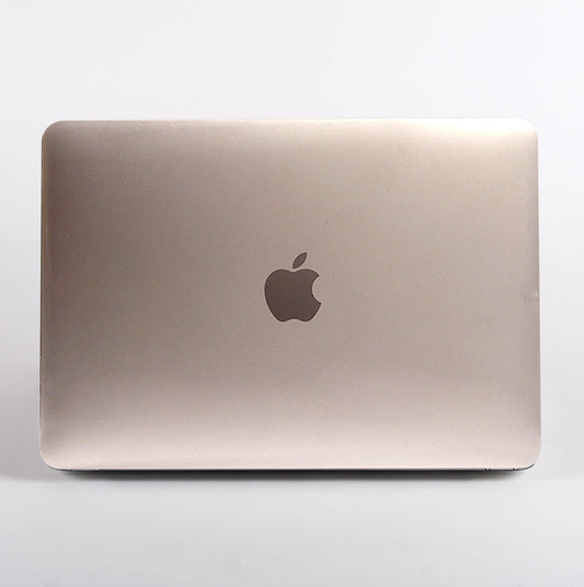 clear macbook case on a macbook air