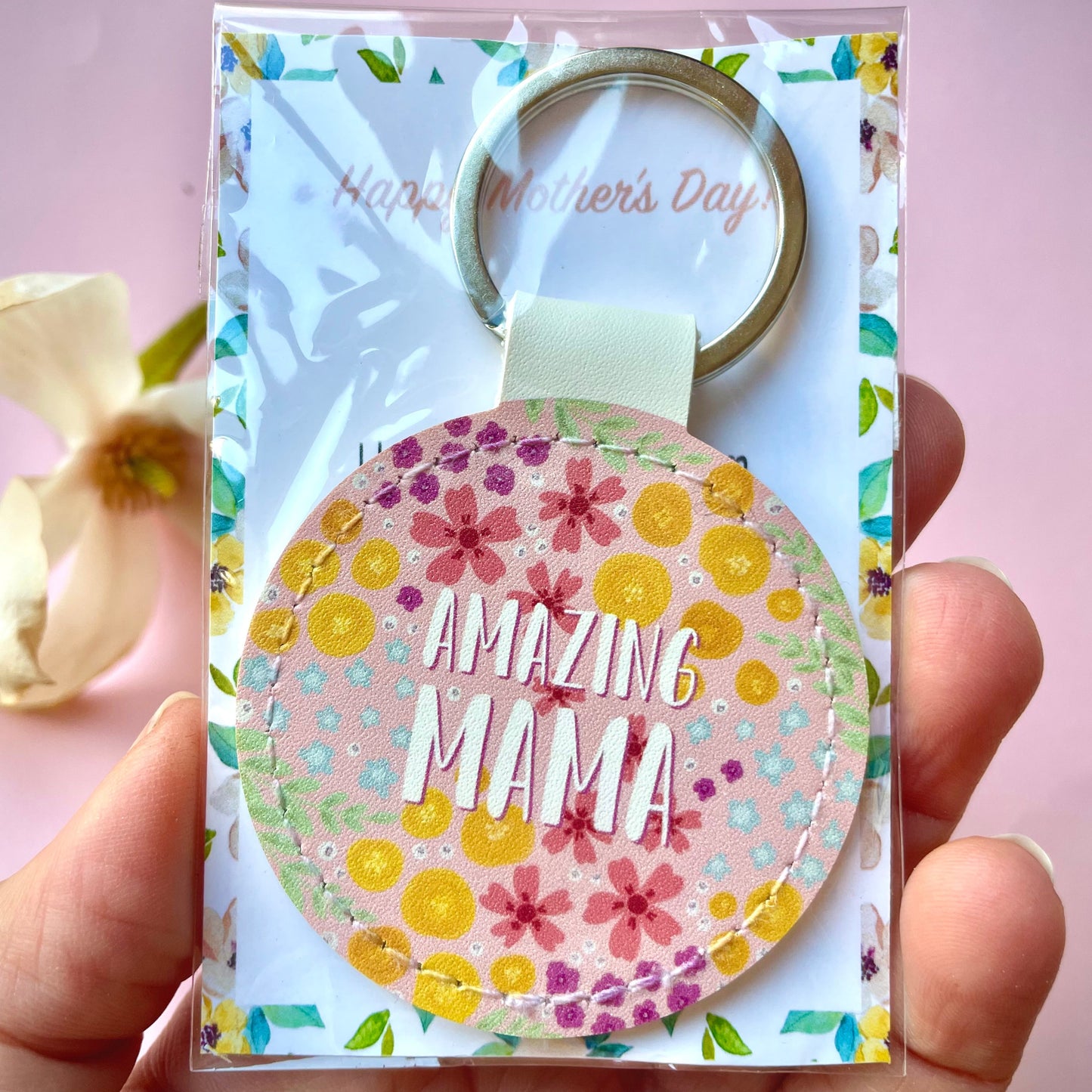 Amazing Mama Leather Keyring