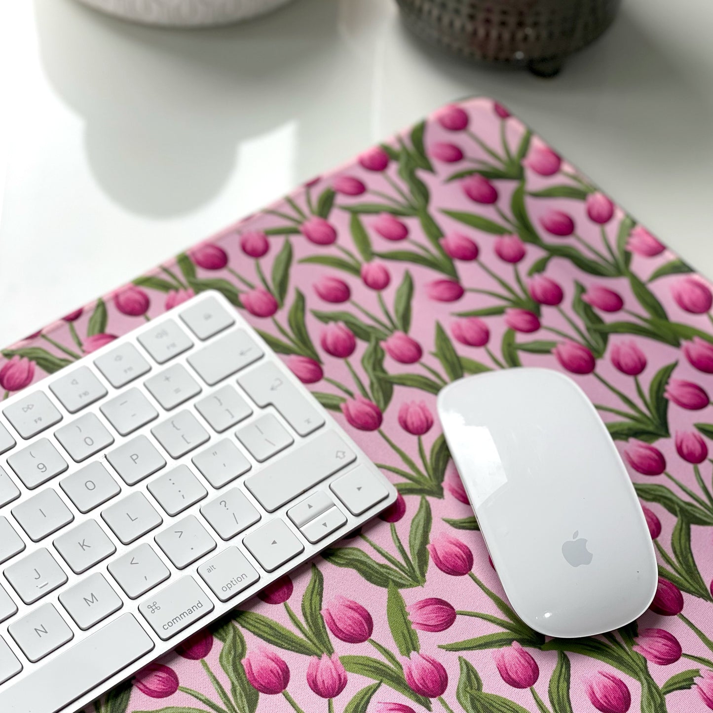 Tulips Desk Mat